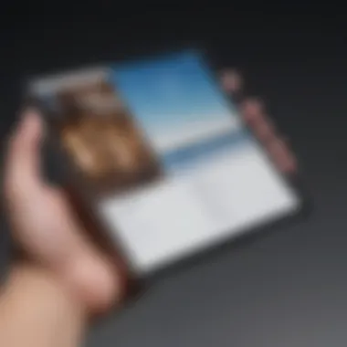 Sleek and Stylish Design Sleek and Stylish Design of Samsung Galaxy Flip